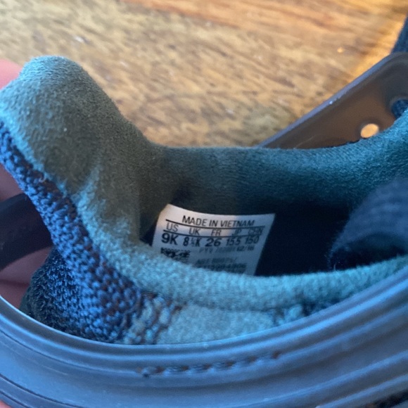 Adidas sneakers - Picture 4 of 4